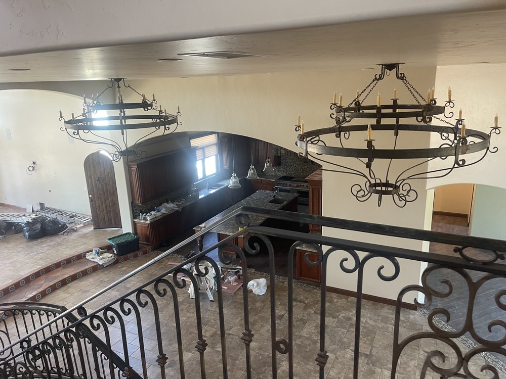 Hernandez Painting (11)