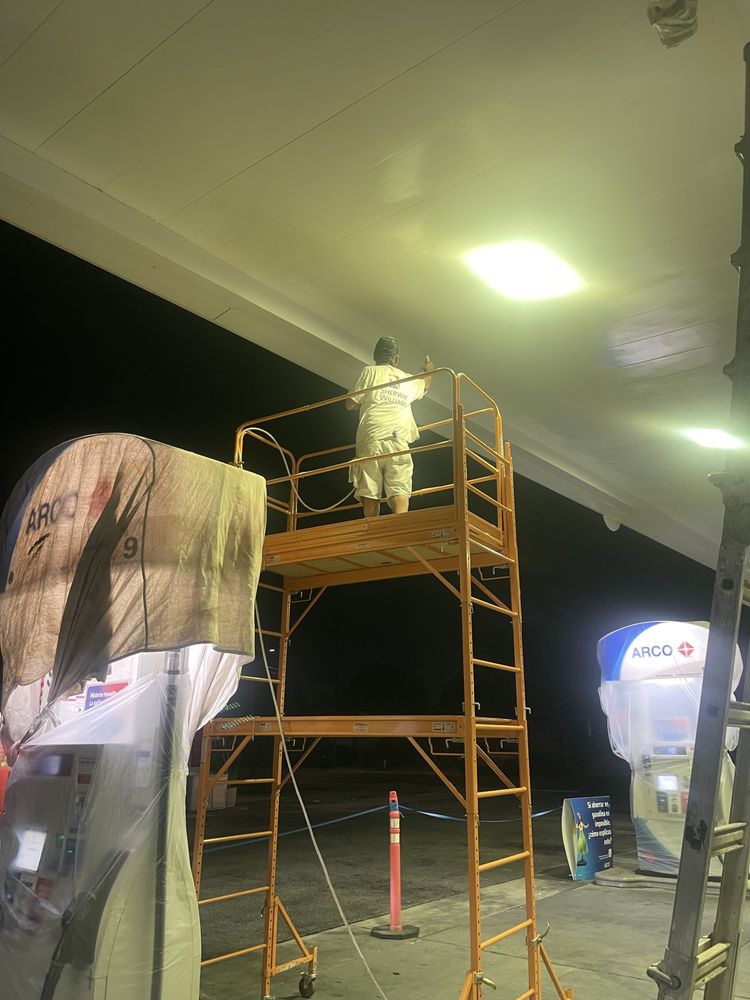 Hernandez Painting (32)