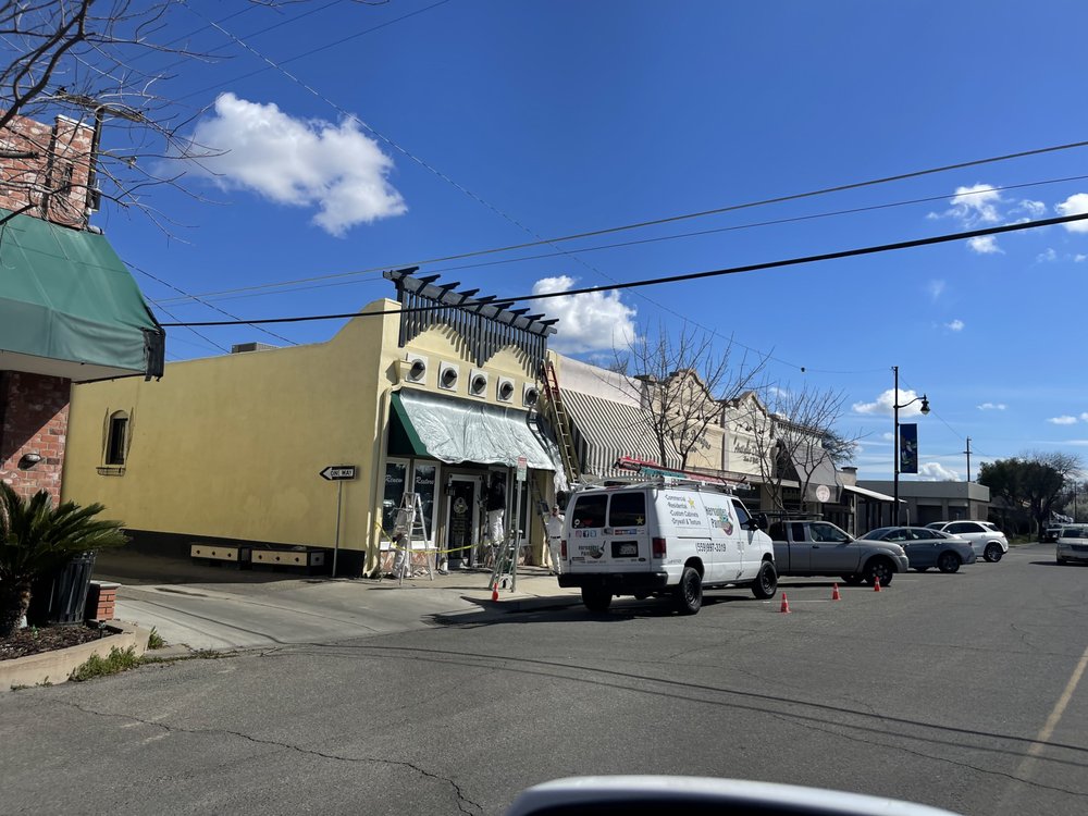 Hernandez Painting (42)