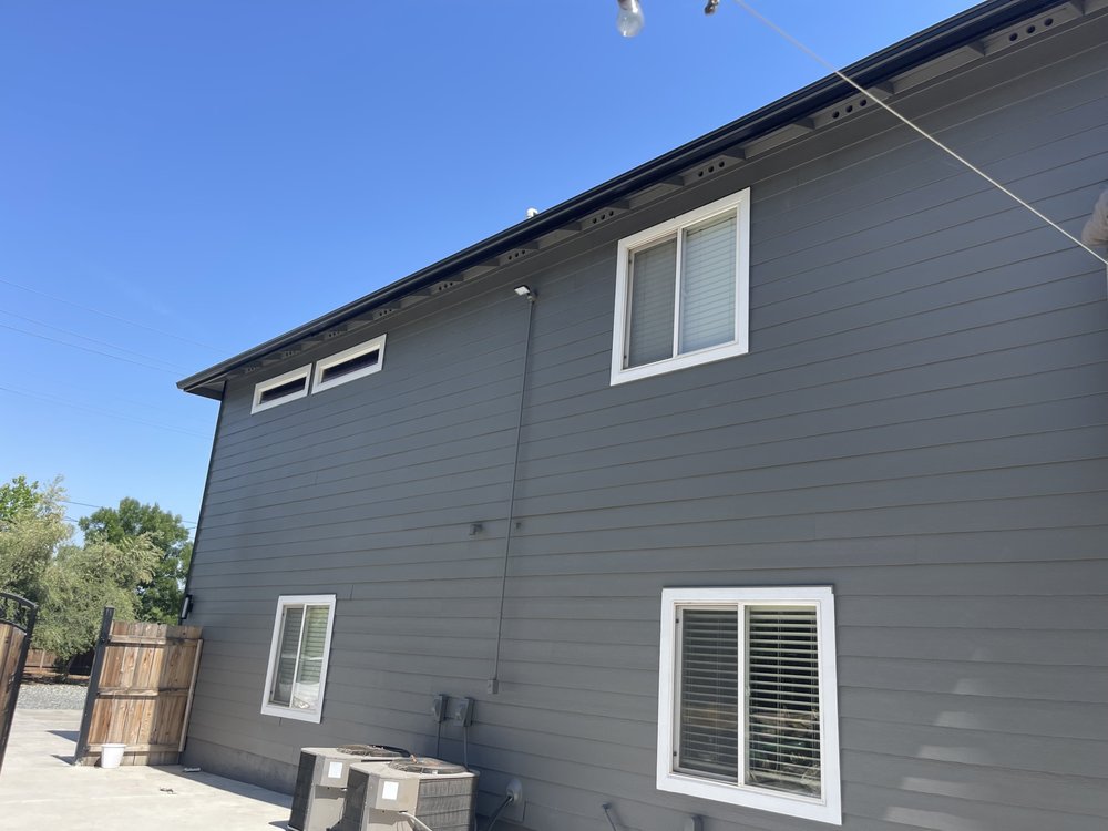 Hernandez Painting (49)