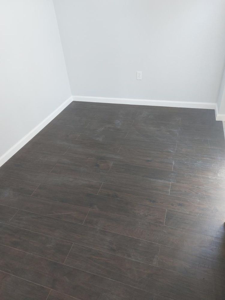 Hernandez Painting (66)